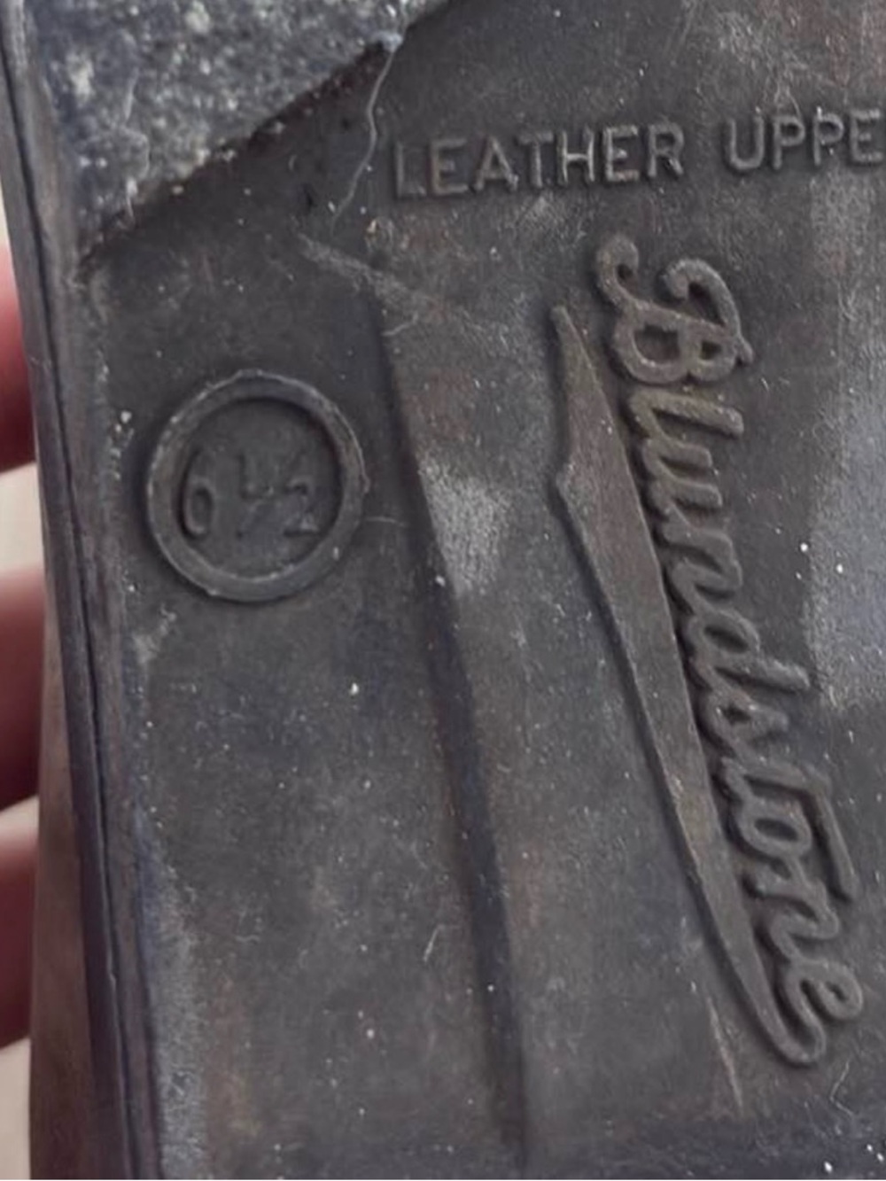 Brown Blundstone boots - Picture 2 of 3